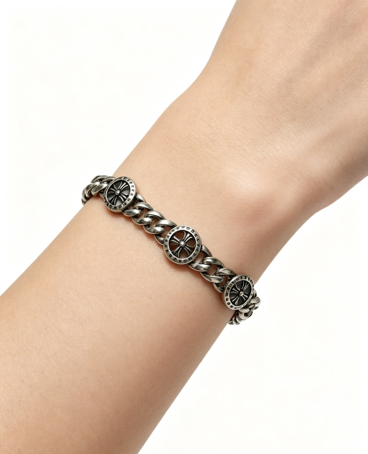 Cross Cuban-Link Bracelet in Antique Silver-Tone – Cuban Link – Design 02 front product view