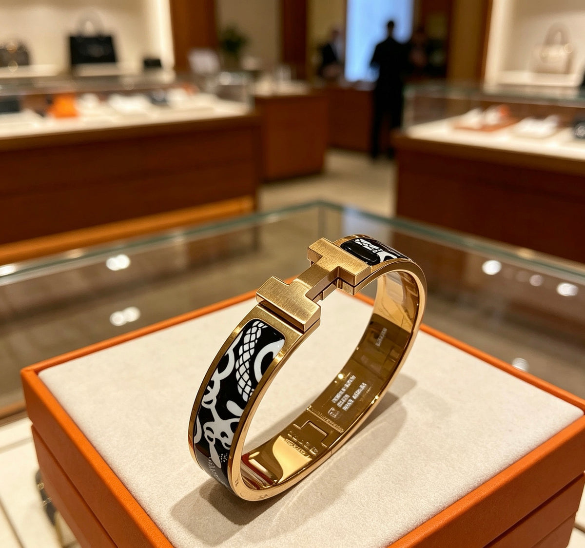 Horse Bangle in Gold-Tone – Enamel Detail – Design 008 main product view