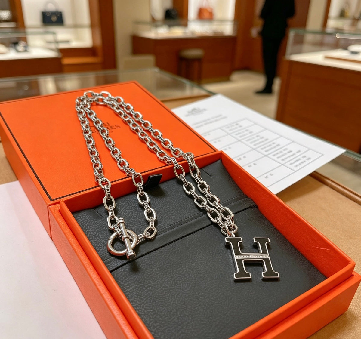 Toggle Pendant Necklace in Polished Metal-Tone – Toggle Detail detail view