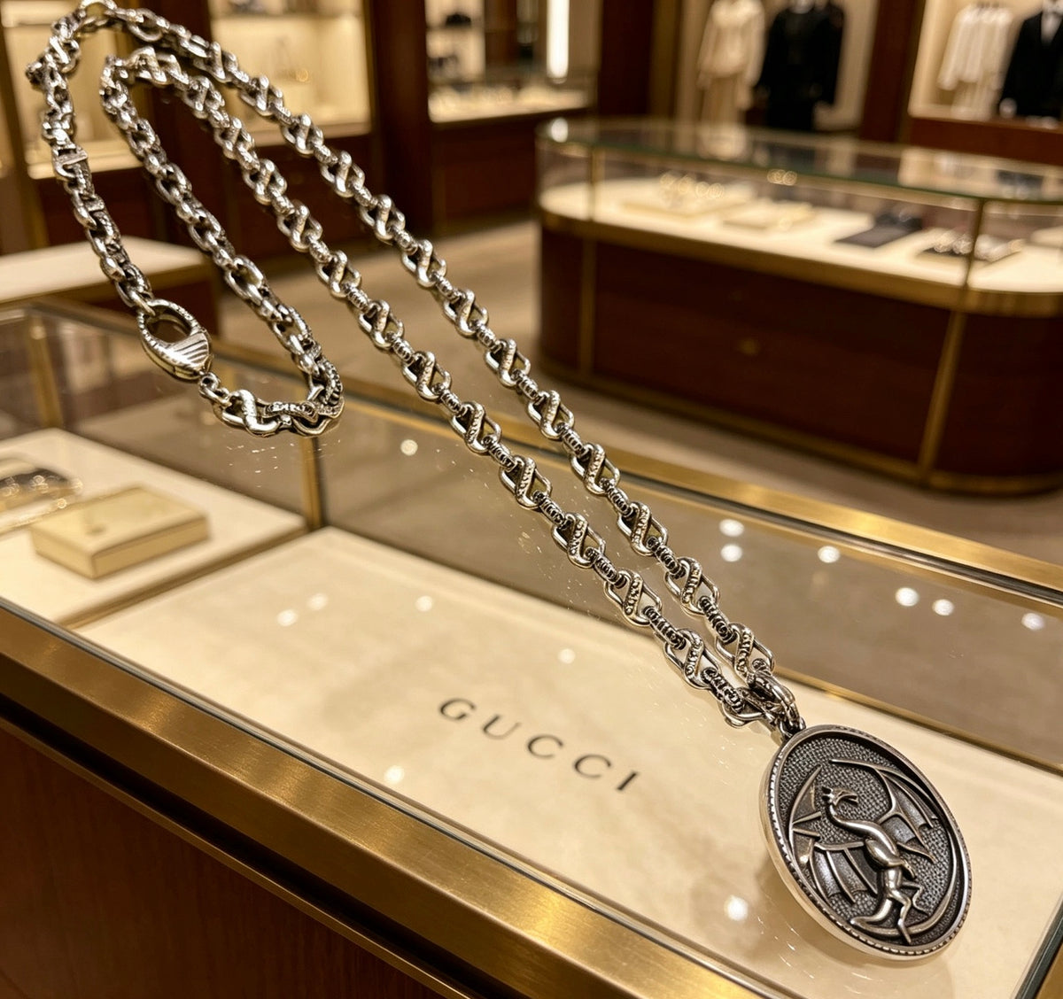 Double-G Emblem Pendant Necklace in Polished Metal-Tone – Design 019 side detail