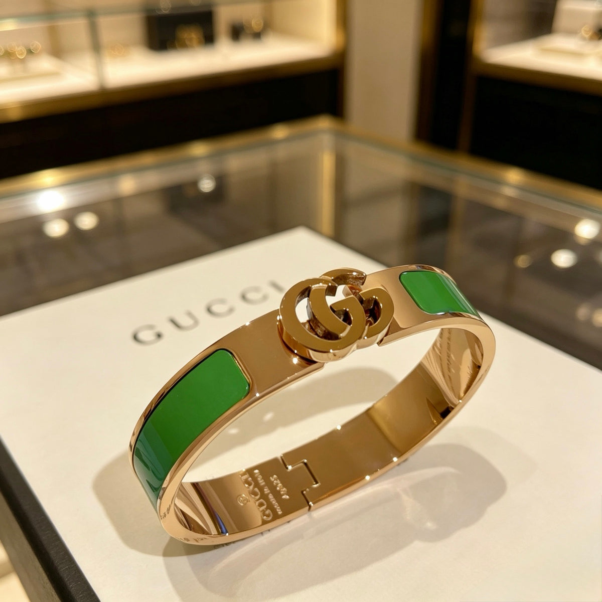 Double-G Emblem Bangle in Gold-Tone – Design 004 main product view
