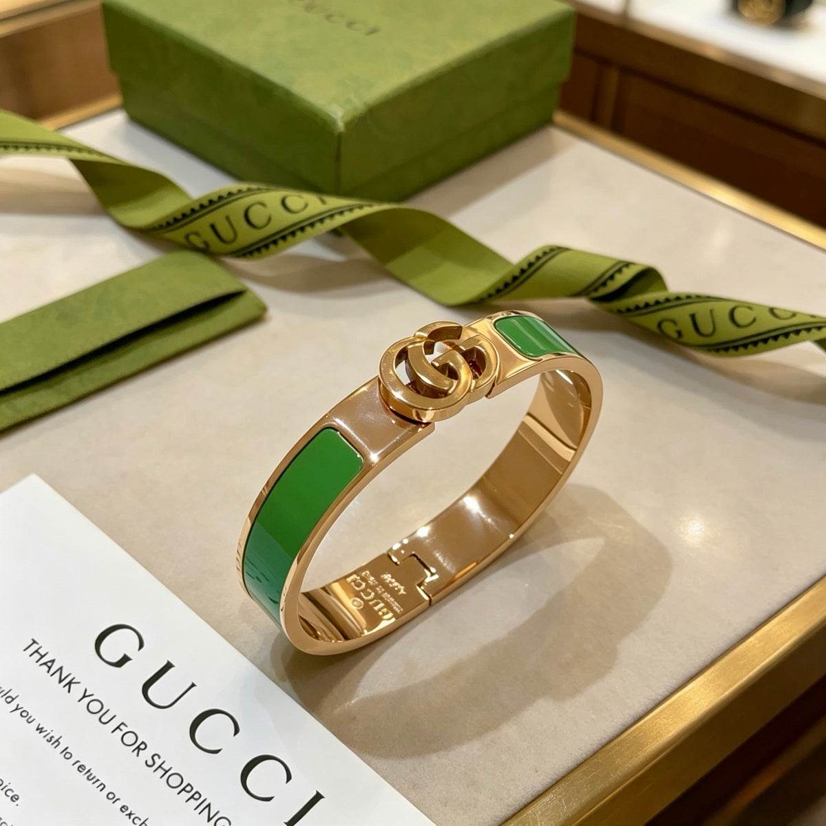 Double-G Emblem Bangle in Gold-Tone – Design 004 close-up detail