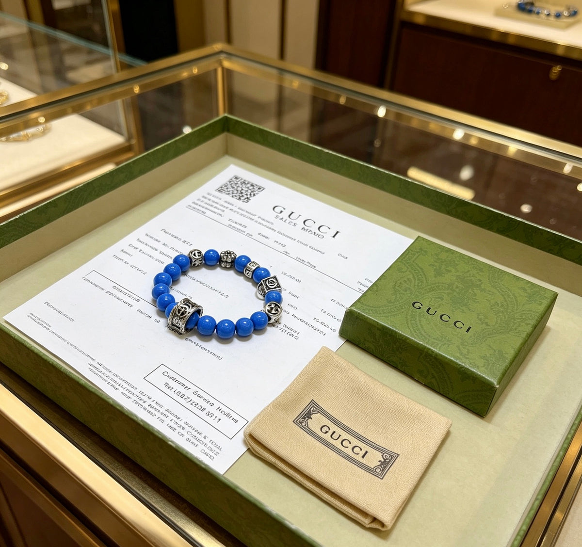 Double-G Emblem Bracelet in Polished Metal-Tone – Design 003 side detail