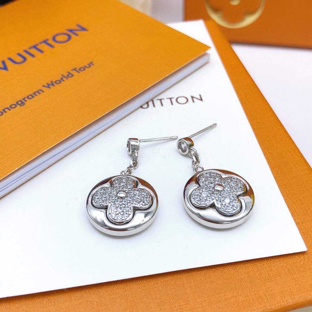 Geometric Emblem Stud Earrings in Silver-Tone – Silver Detail main product view