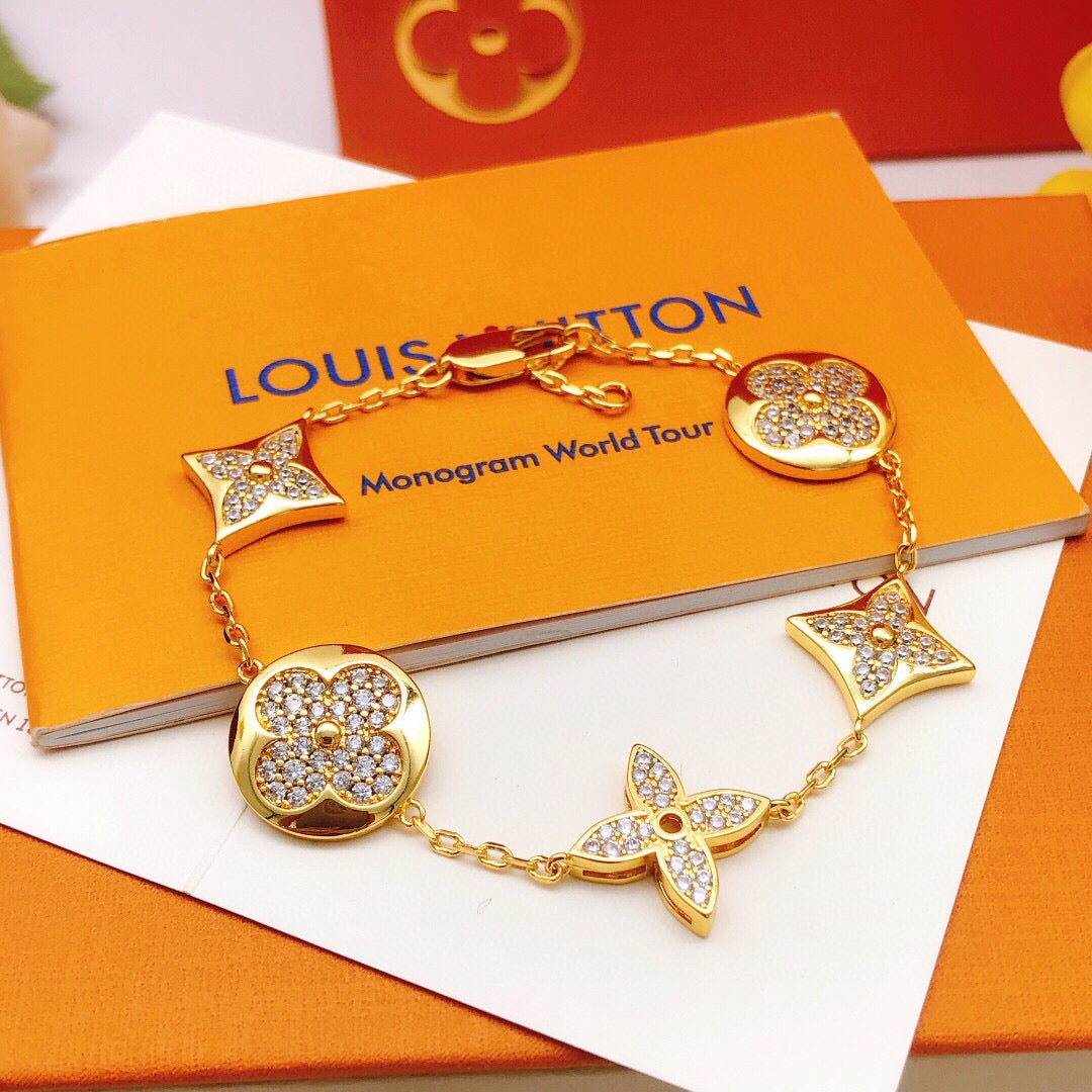 Floral Bracelet in Gold-Tone – Design 001 main product view