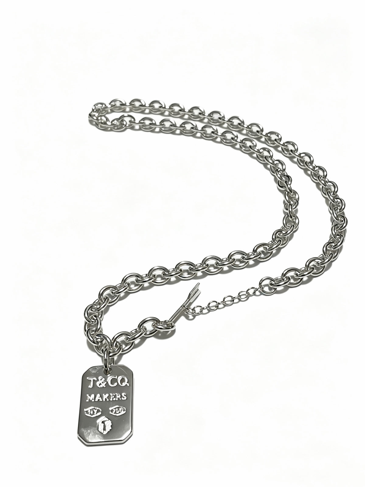 Signature Motif Pendant Necklace in Silver-Tone – Vintage Detail – Design 03 main product view