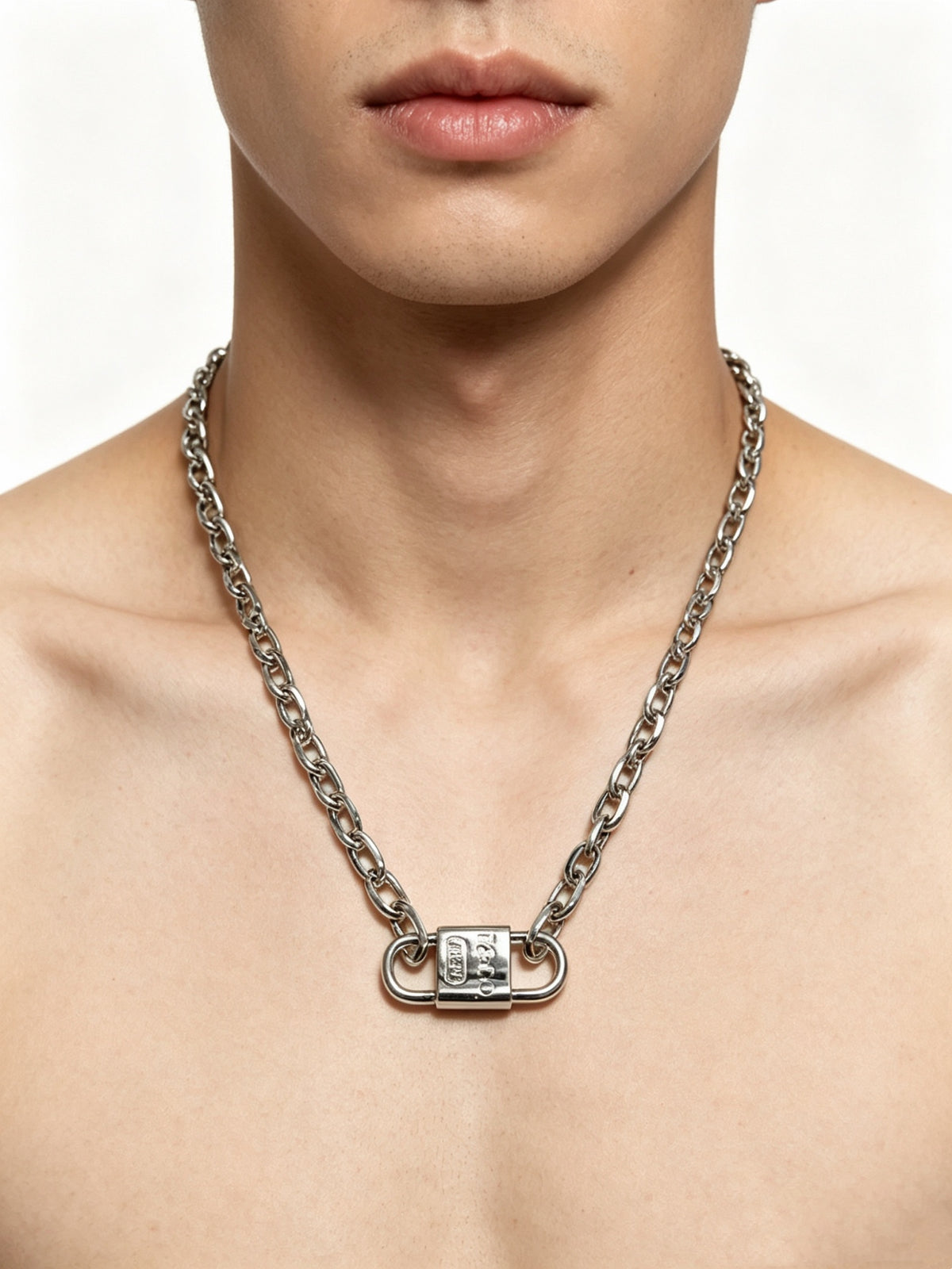 Signature Motif Pendant Necklace in Silver-Tone – Vintage Detail – Design 02 detail view
