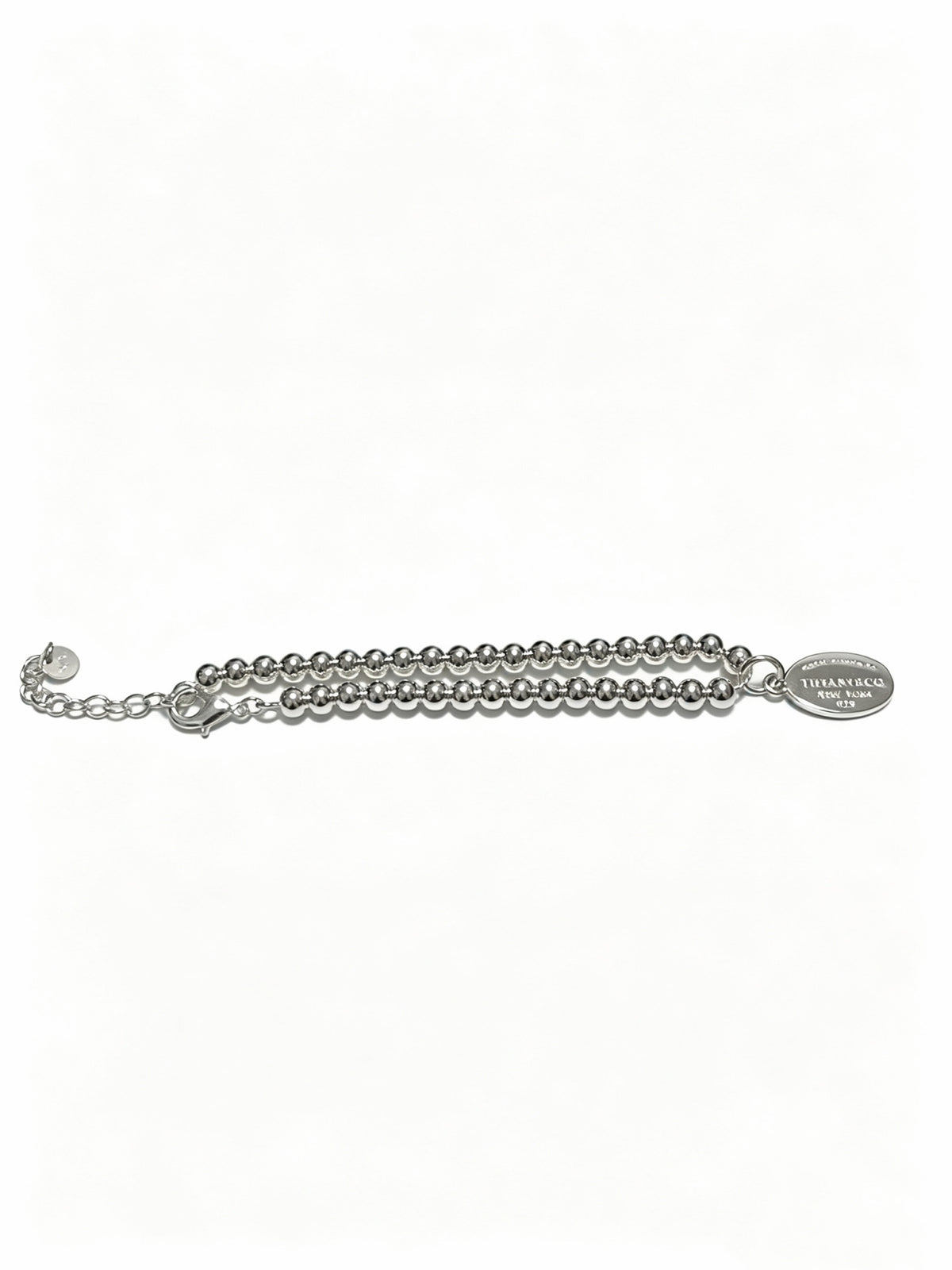 Signature Motif Bracelet in Silver-Tone – Vintage Detail detail view