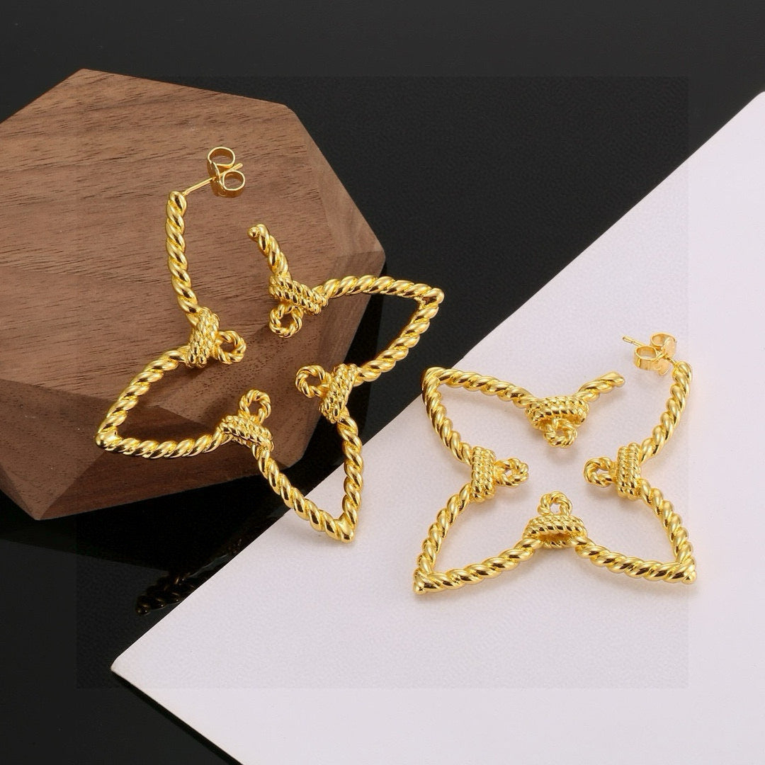 Clover Stud Earrings in Polished Metal-Tone – Clover Detail close-up detail