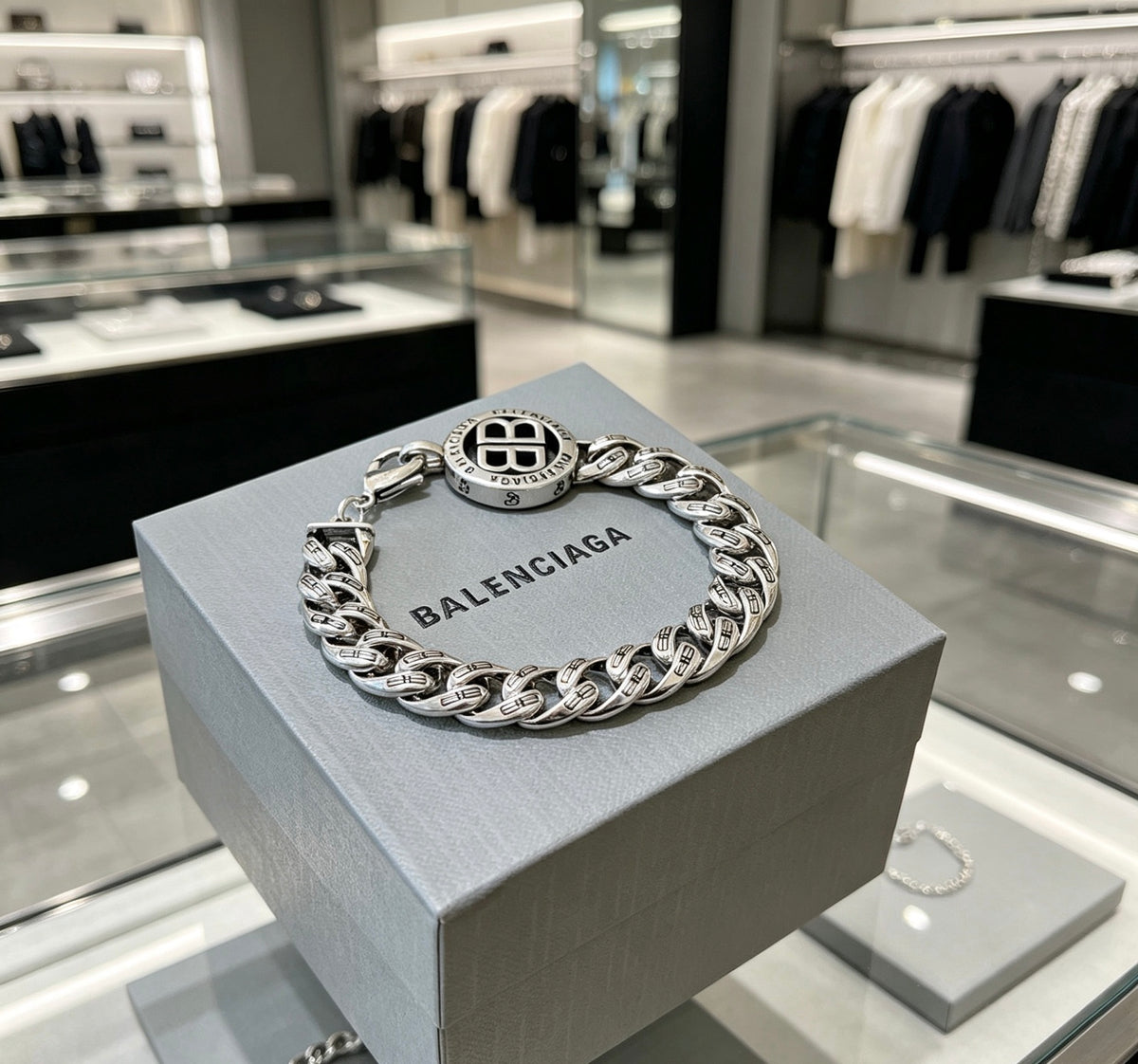 Geometric Emblem Bracelet in Polished Metal-Tone – Design 001 detail view