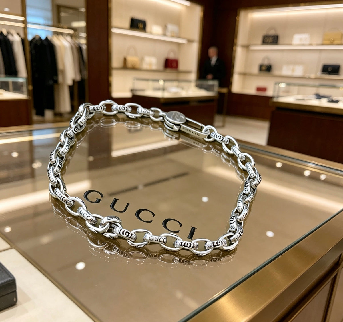 Double-G Emblem Bracelet in Polished Metal-Tone – Design 002 main product view
