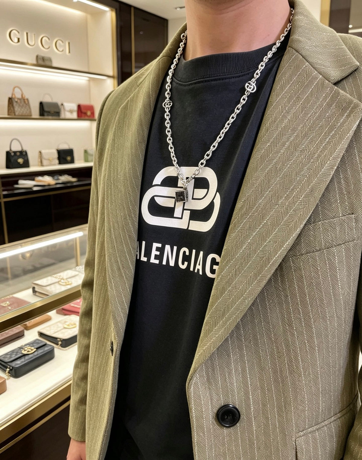 Double-G Emblem Pendant Necklace in Silver-Tone – Vintage Detail – Design 002 front product view