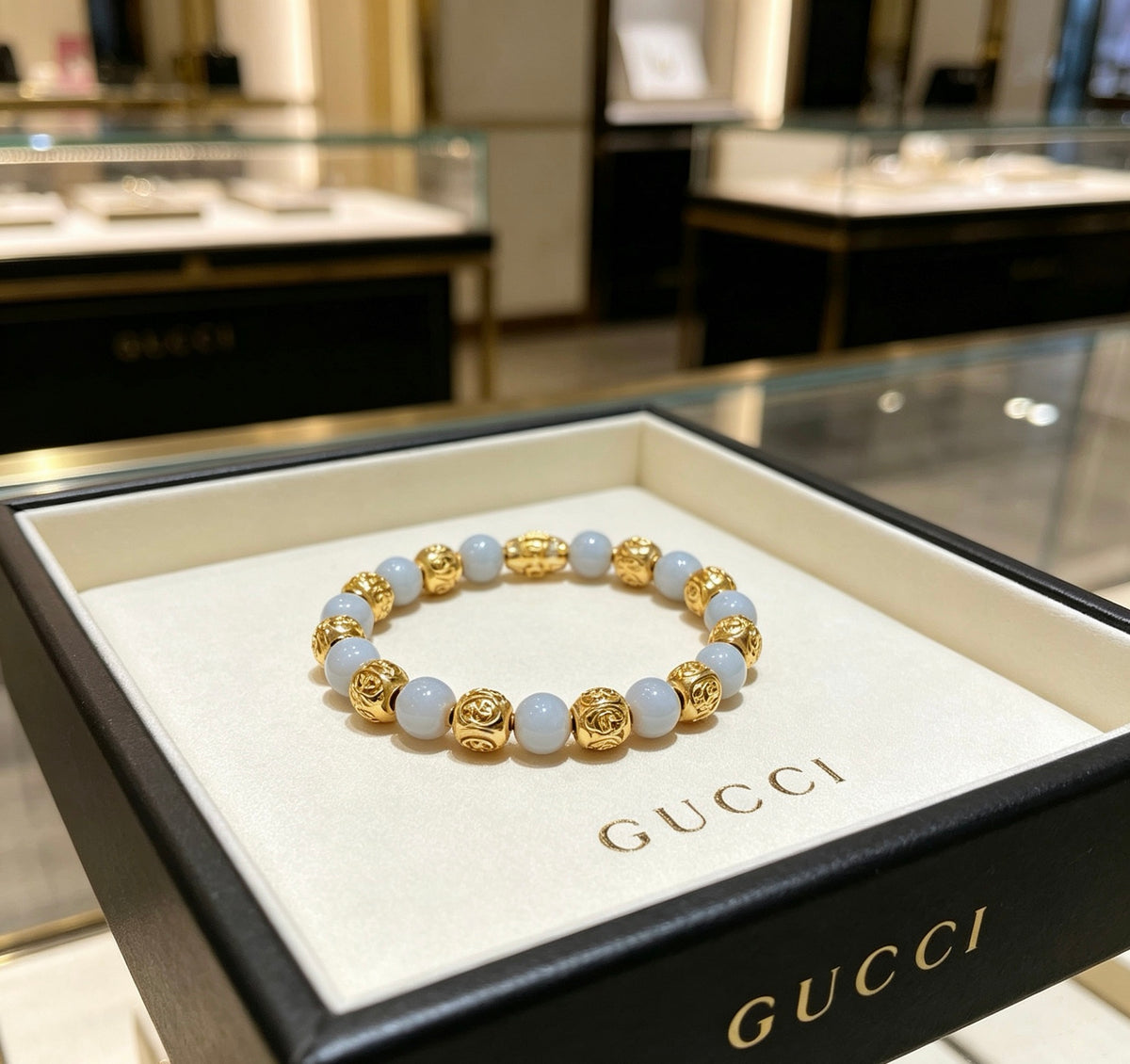 Double-G Emblem Beaded Bracelet in Polished Metal-Tone – Agate Detail – Design 002 main product view