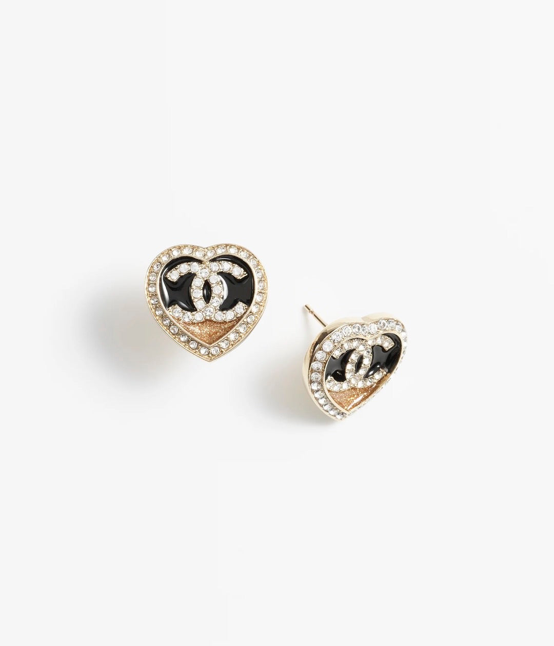 Heart Stud Earrings in Polished Metal-Tone – Heart Detail main product view